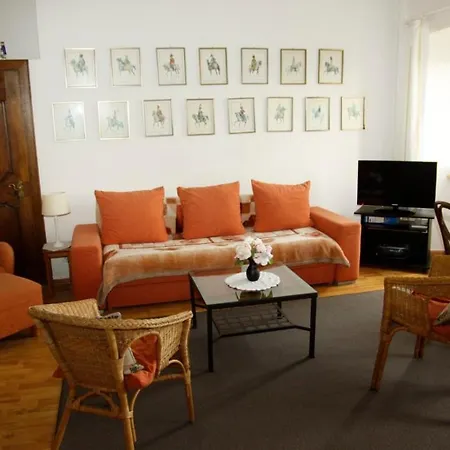 Apartamento Kapelle - Urlaub Auf Dem Weingut Maring-Noviand Exterior foto