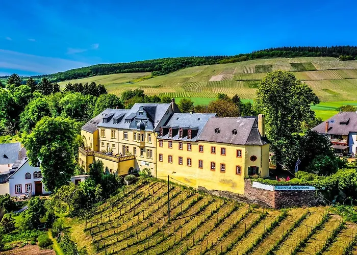 Kapelle - Urlaub Auf Dem Weingut